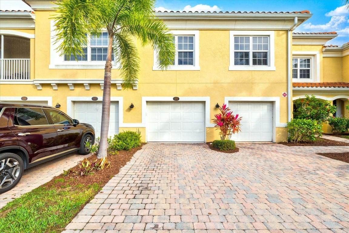 172 Explorer Dr. #101, Osprey, FL 34229