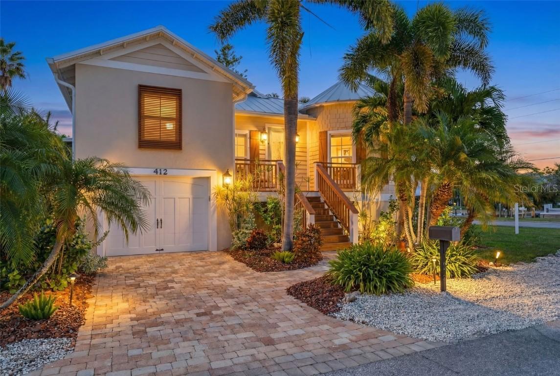412 73rd St., Holmes Beach, FL 34217