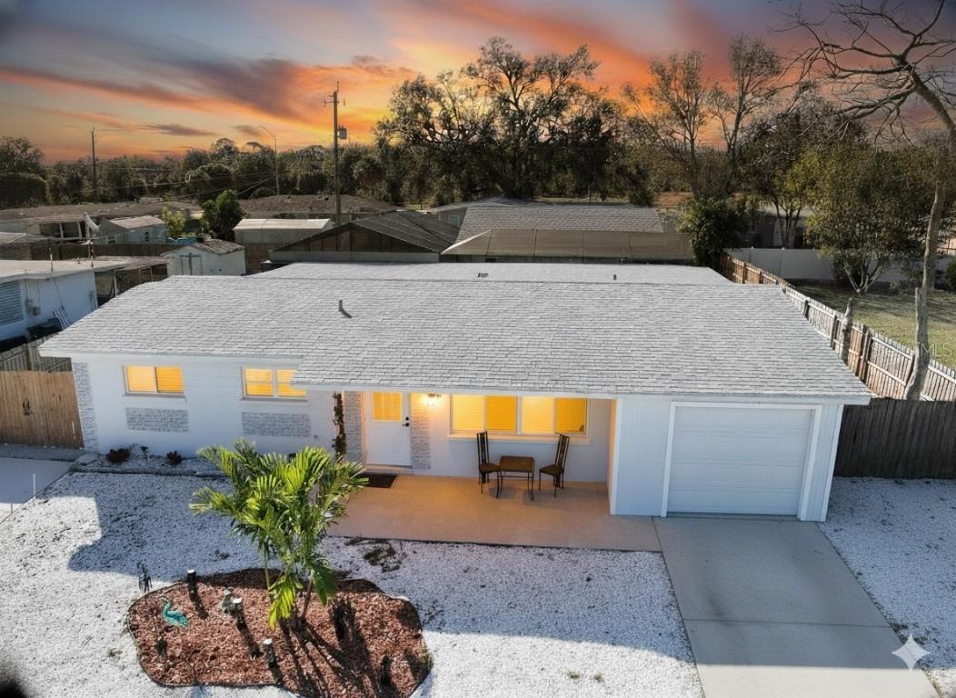 5010 Lahaina Dr., Sarasota, FL 34232