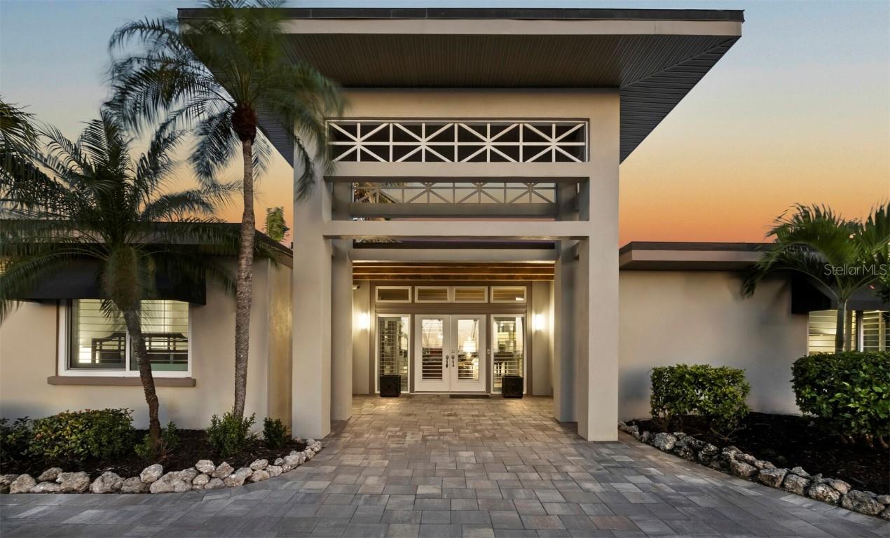 1186 Westway Dr., Sarasota, FL 34236