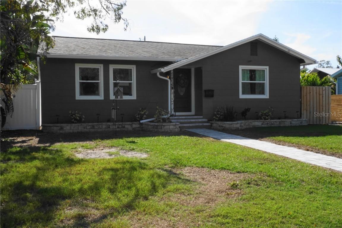 1116 30th Ave., St Petersburg, FL 33704