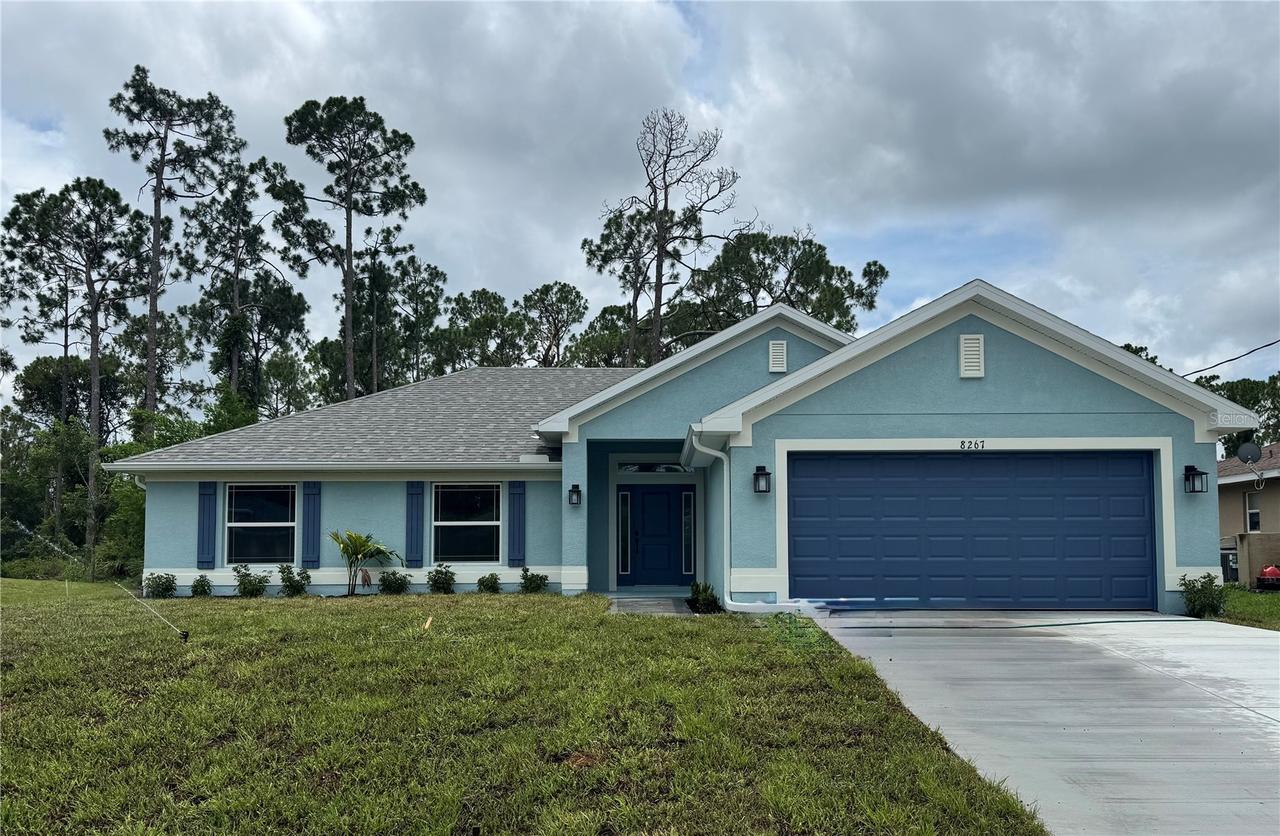 8267 Eggelstom Ave., North Port, FL 34291
