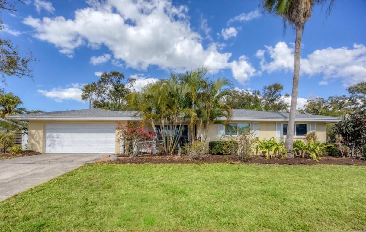 2927 Webber St., Sarasota, FL 34239