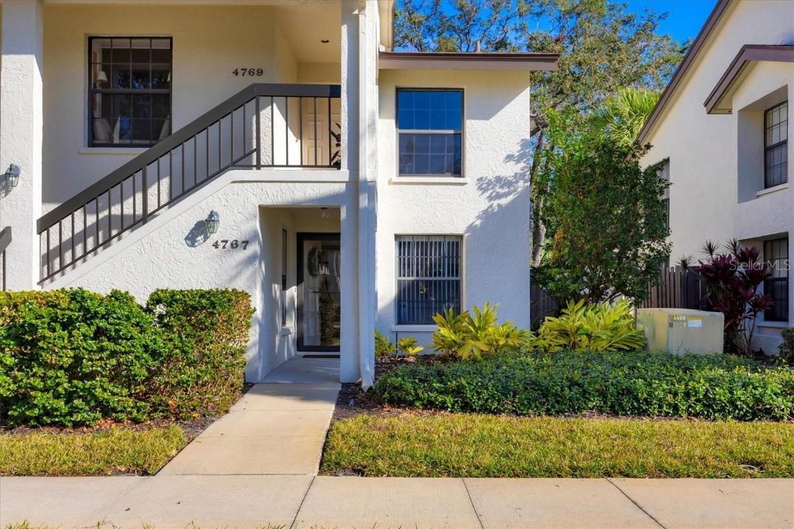 4767 Winslow Beacon #25, Sarasota, FL 34235