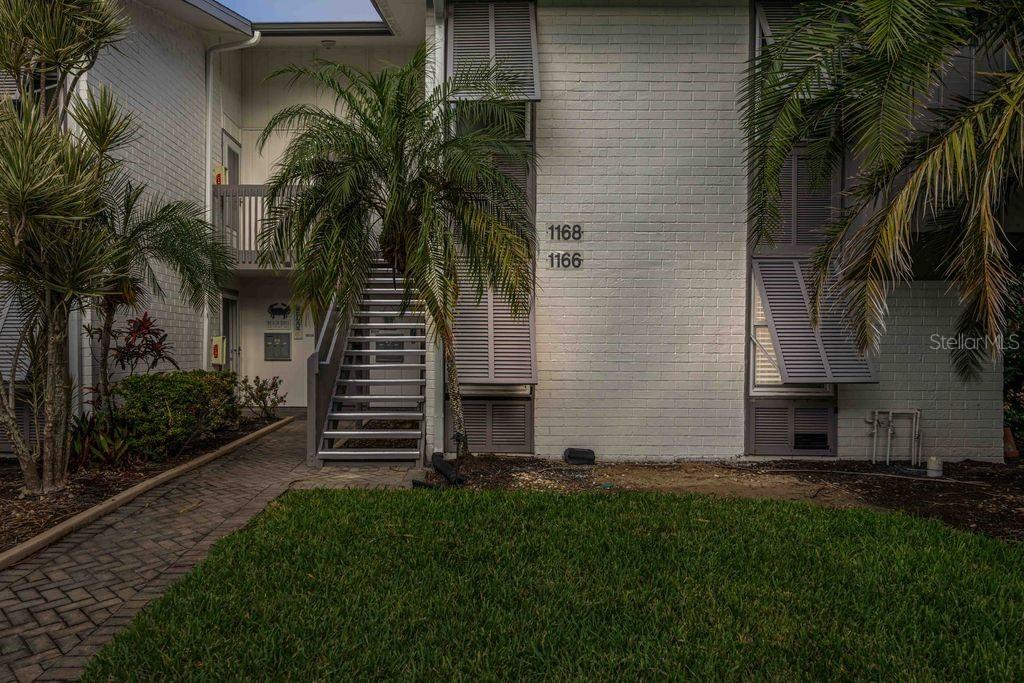 1166 W Peppertree Dr. #112D, Sarasota, FL 34242