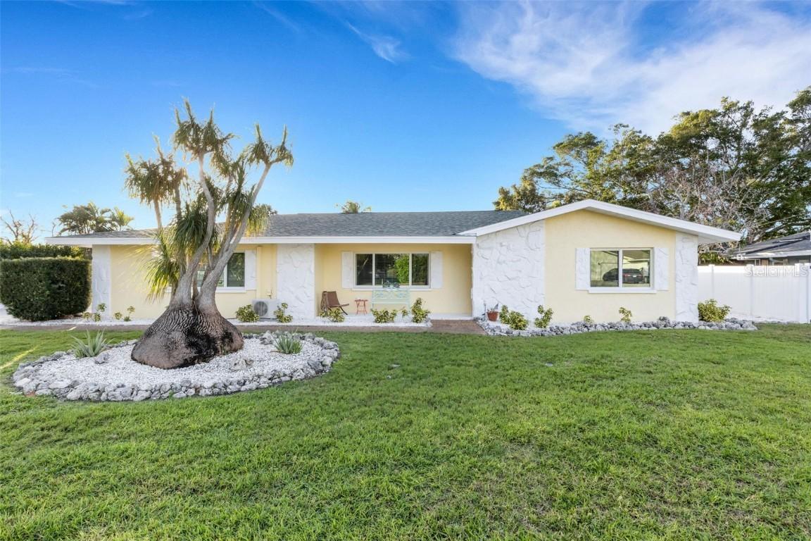 1808 78th St., Bradenton, FL 34209