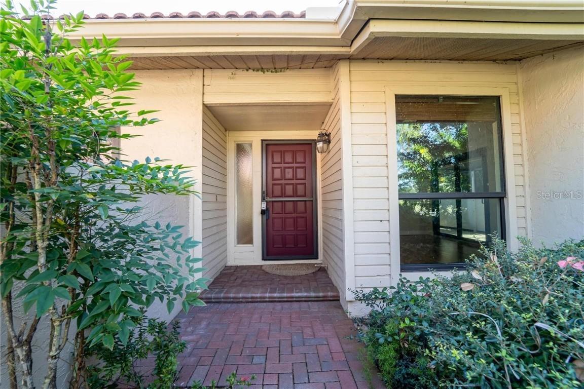 4802 Kestral Park Cir. #22, Sarasota, FL 34231
