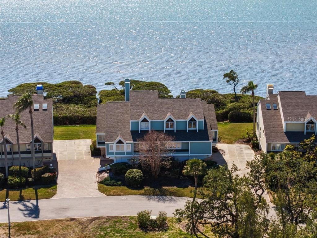 73 Tidy Island Blvd., Bradenton, FL 34210