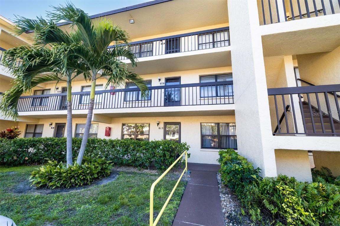 425 30th Ave. #C112, Bradenton, FL 34205