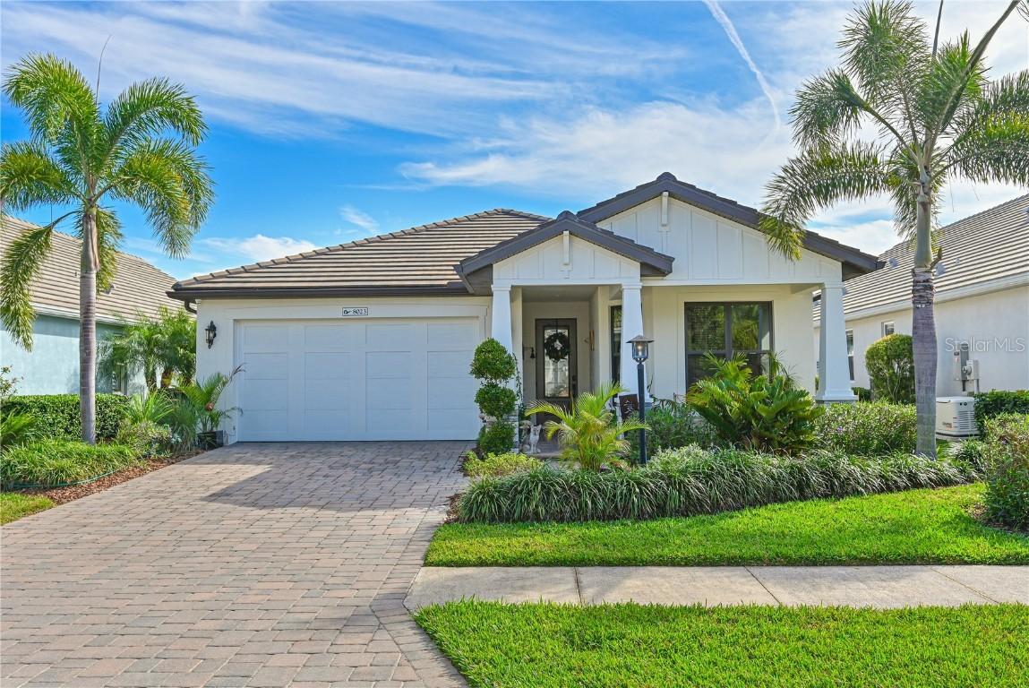 8023 Sandstar Way, Sarasota, FL 34240
