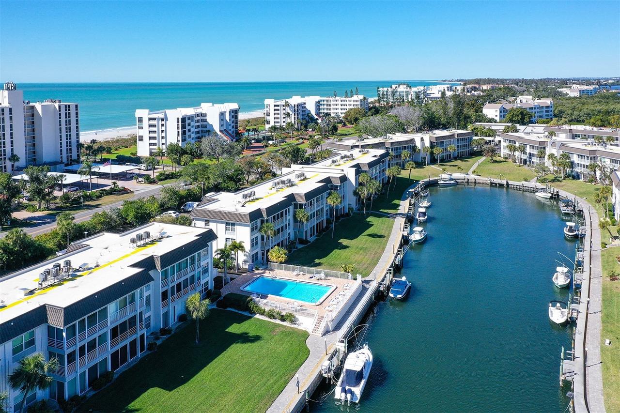 4360 Chatham Dr. #305, Longboat Key, FL 34228
