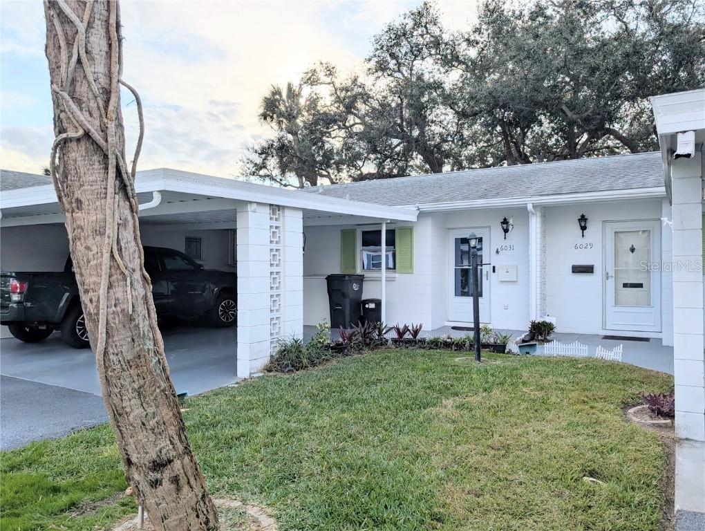 6031 Arlene Way, Bradenton, FL 34207