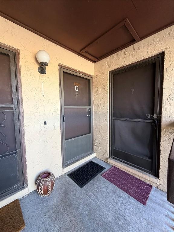 2701 Hidden Lake Dr. #G, Sarasota, FL 34237