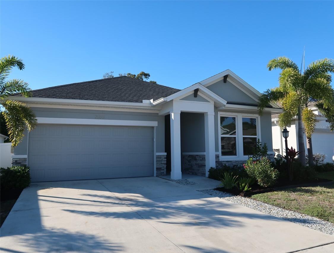 2555 Fireflag Ln., Sarasota, FL 34232
