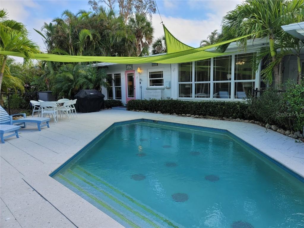 8010 Marina Dr., Holmes Beach, FL 34217