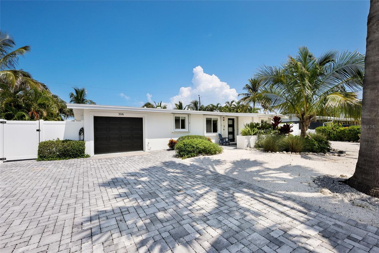 306 66th St., Holmes Beach, FL 34217