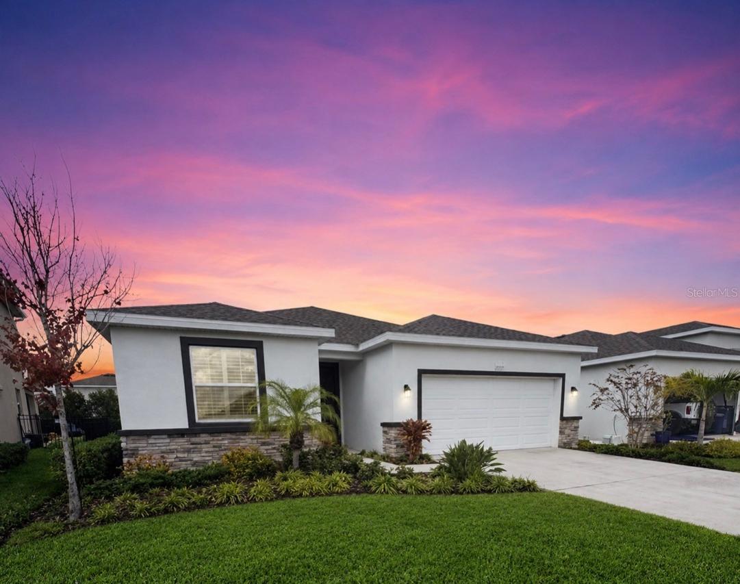 17715 Cantarina Cove, Lakewood Ranch, FL 34211