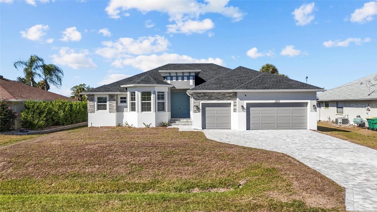 2483 Herron Ter., Port Charlotte, FL 33981