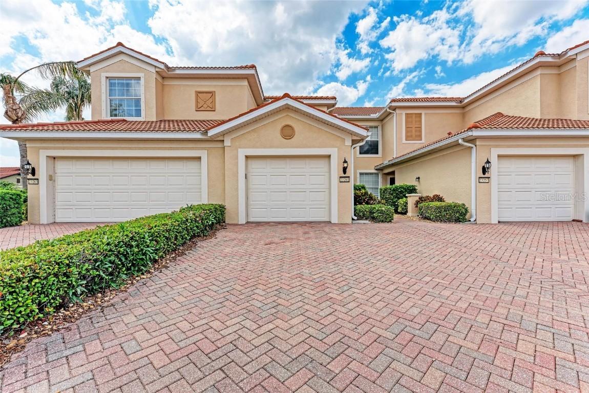 23261 Banbury Way #501, Venice, FL 34293