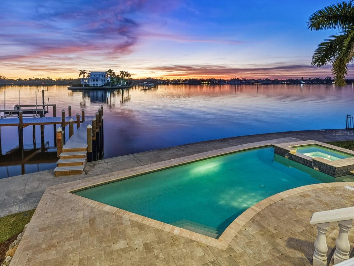1500 Caribbean Dr., Sarasota, FL 34231