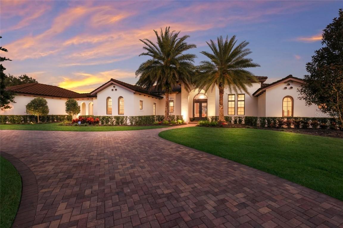 19448 Newlane Pl., Bradenton, FL 34202