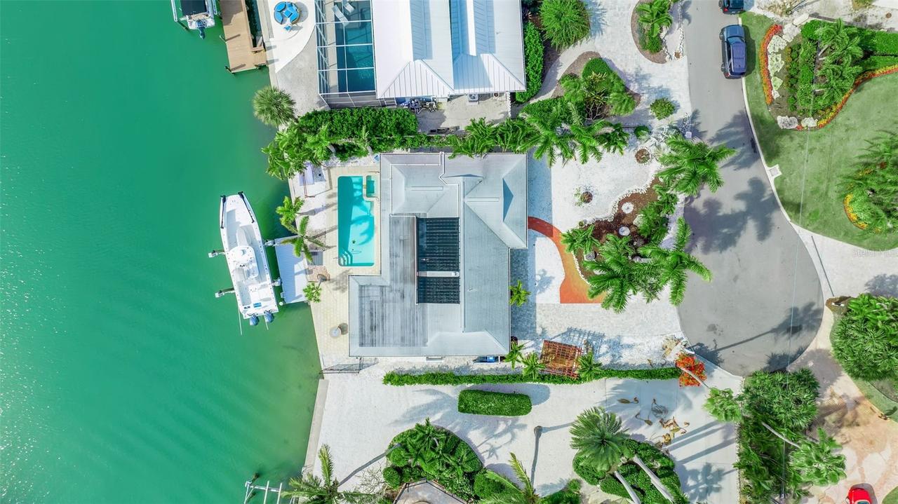 922 Casey Cove Dr., Nokomis, FL 34275