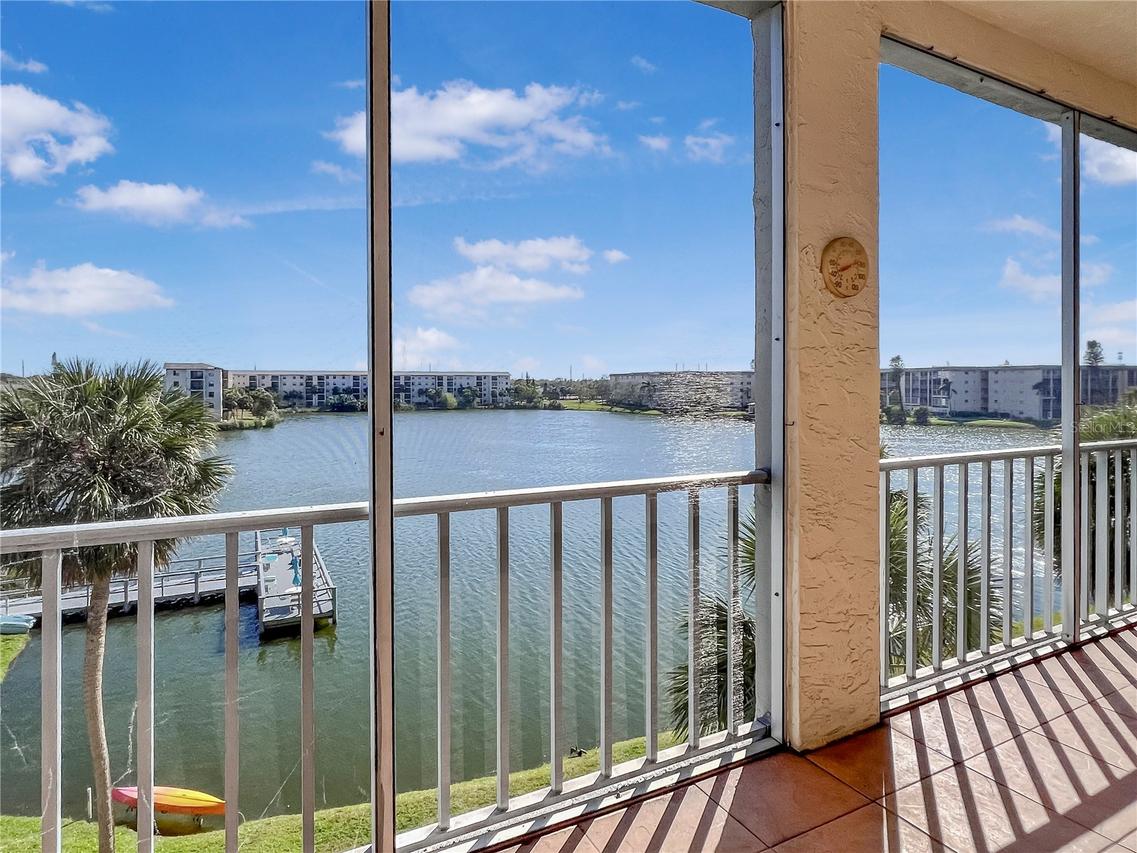 3424 Lake Bayshore Dr. #405 BUILDING P, Bradenton, FL 34205