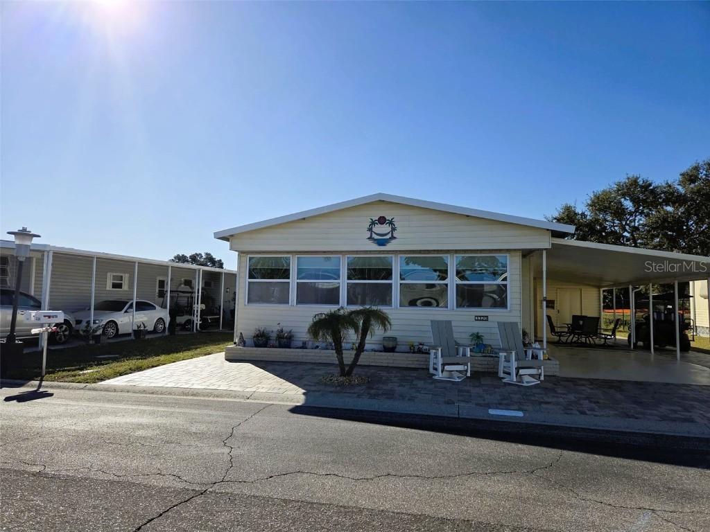 3320 Oakwood Blvd., Sarasota, FL 34237