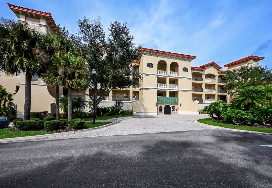 7718 Lake Vista Ct. #201, Lakewood Ranch, FL 34202