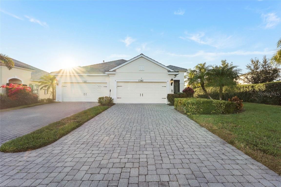1806 Lake George Cove, Bradenton, FL 34211
