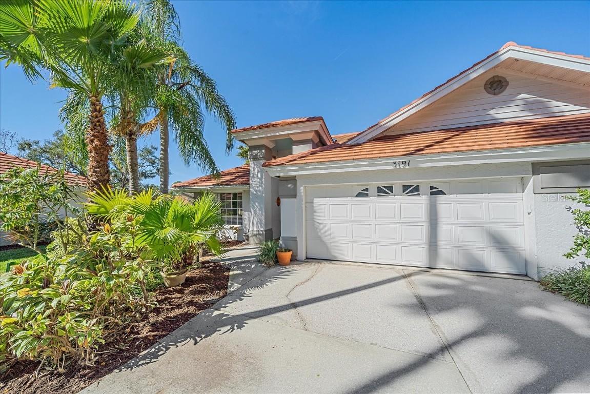 3191 Lake Park Ln. #2, Sarasota, FL 34231