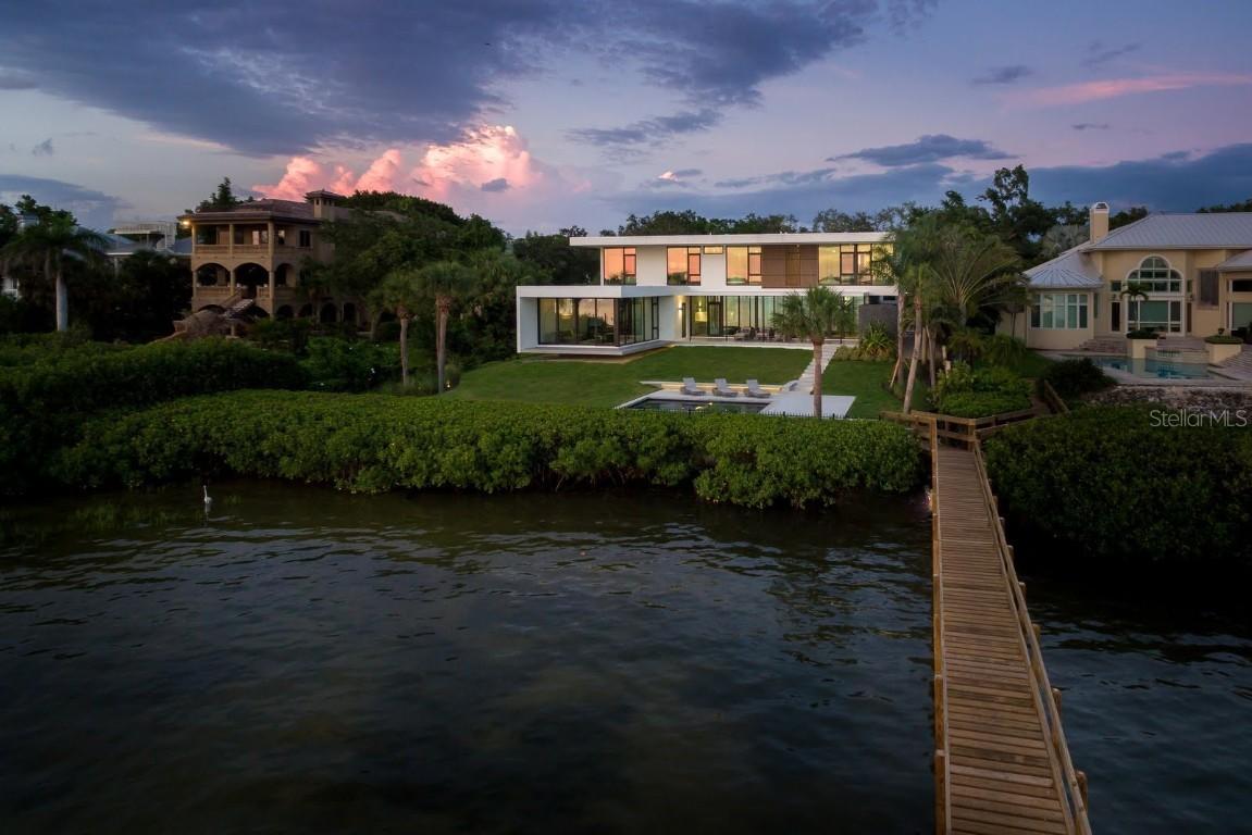 1500 Bayview Dr., Sarasota, FL 34239