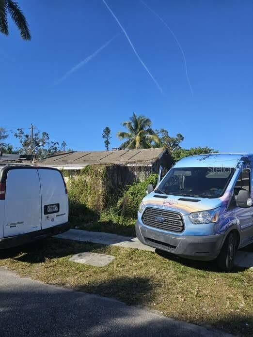 530 28th Ave., Bradenton, FL 34205