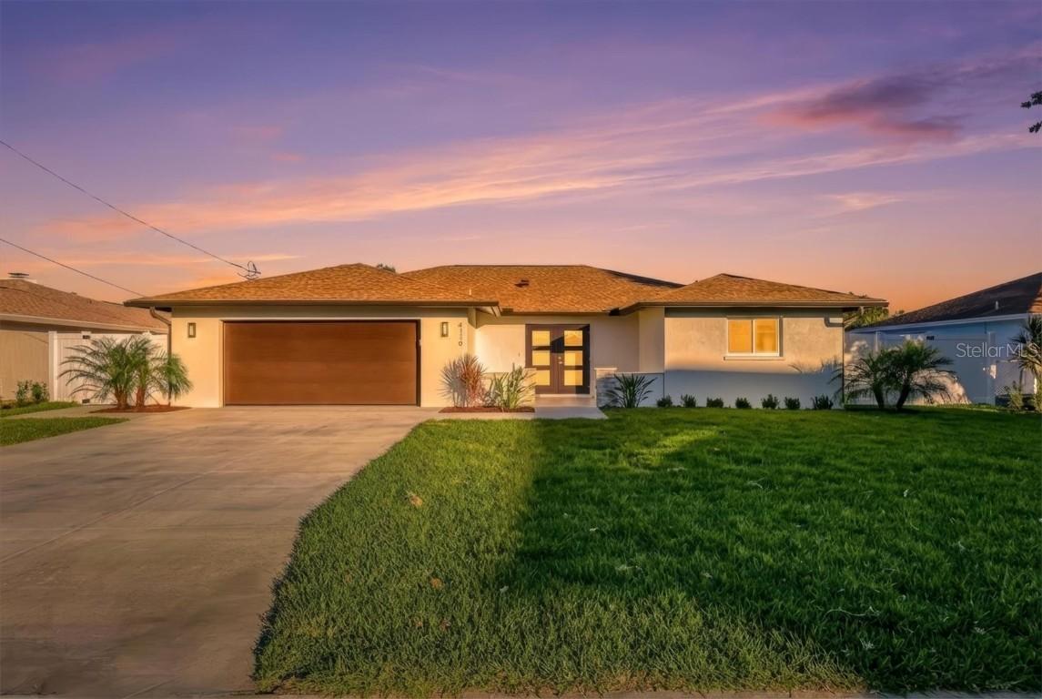 4119 Royal Palm Dr., Bradenton, FL 34210