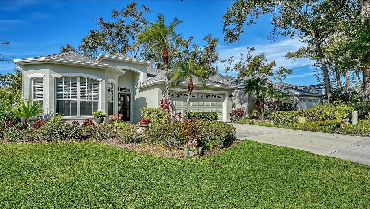 32 Tall Trees Ct., Sarasota, FL 34232