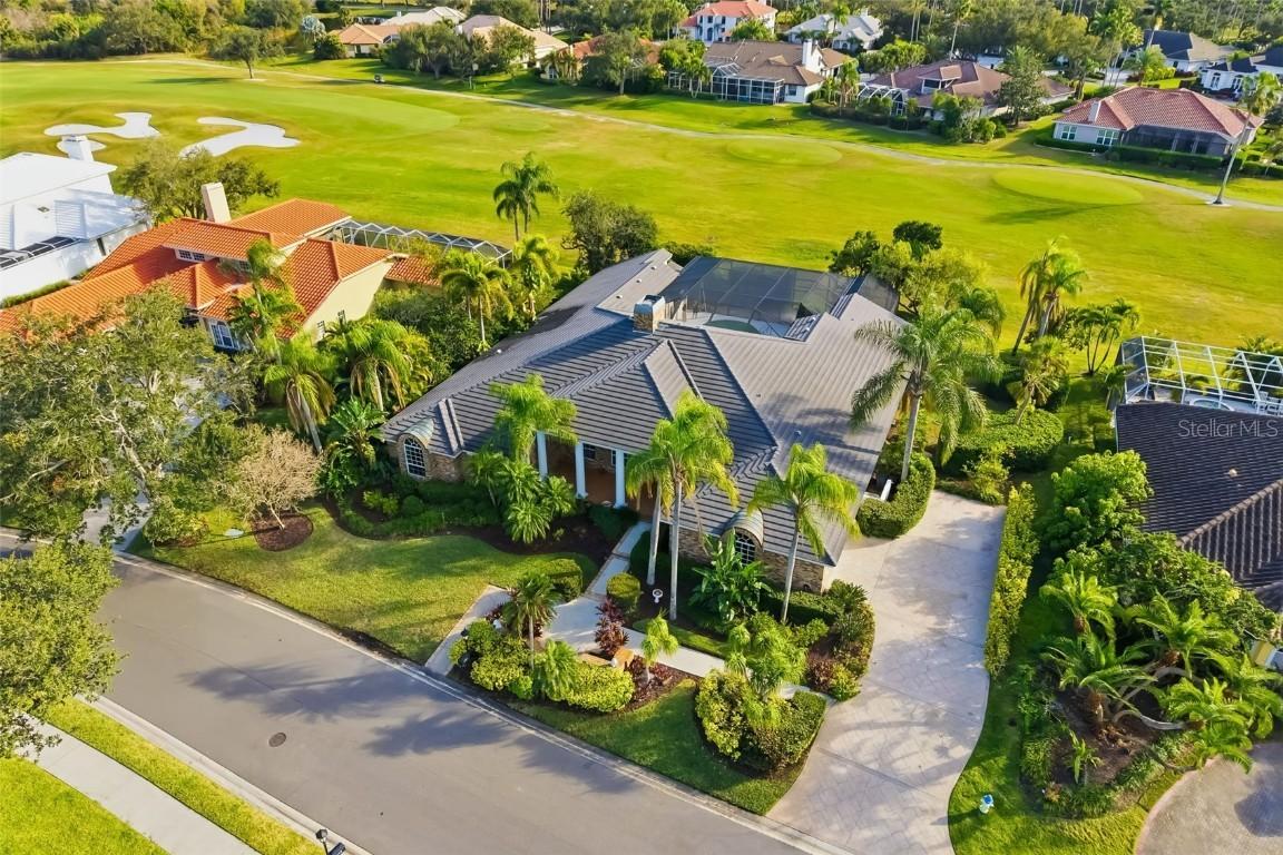 4149 Escondito Cir., Sarasota, FL 34238