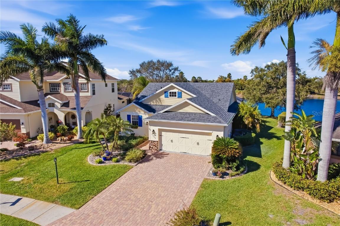 3405 71st Ave., Sarasota, FL 34243