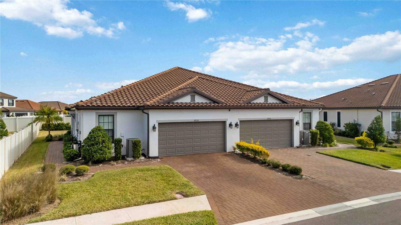 10934 Wendover Dr., Palmetto, FL 34221