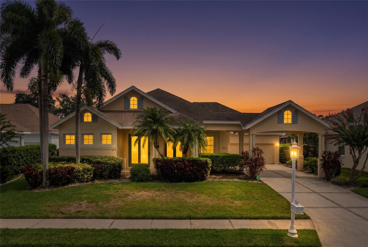 4616 Blue Marlin Dr., Bradenton, FL 34208