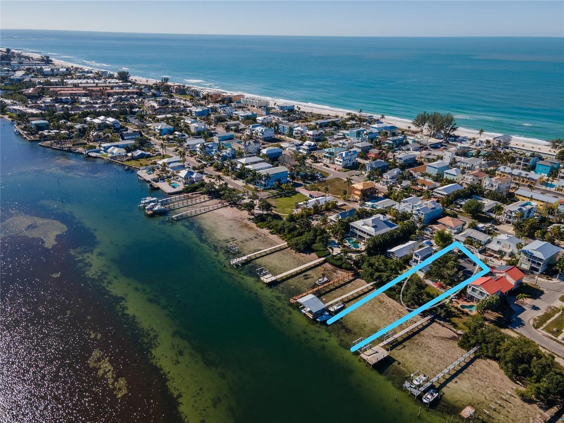 2316 Canasta Dr., Bradenton Beach, FL 34217