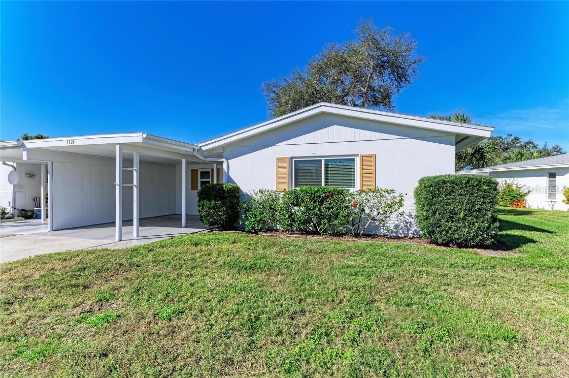 3324 Westford Ln. #112, Sarasota, FL 34231