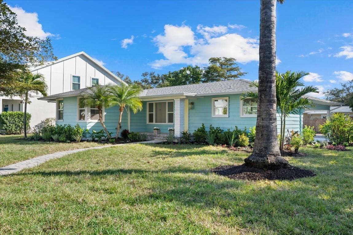 2104 Datura St., Sarasota, FL 34239