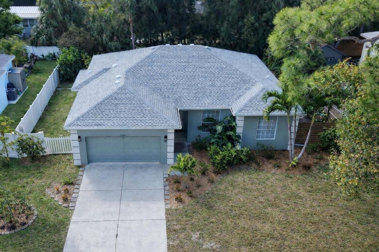 2442 Hively St., Sarasota, FL 34231
