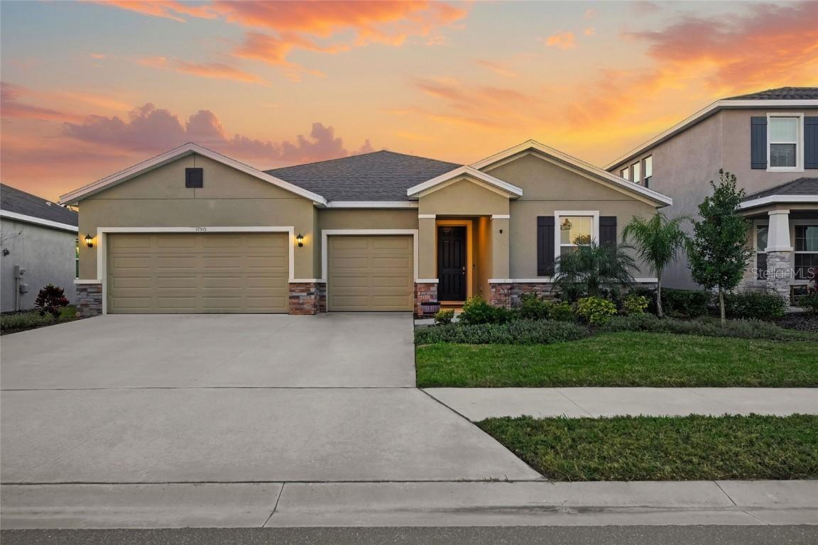 17571 Cantarina Cove, Bradenton, FL 34211