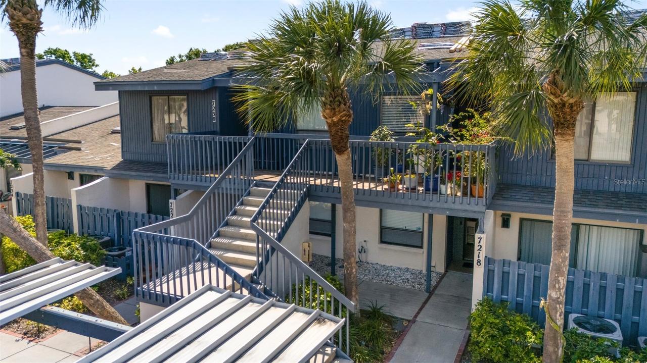 7218 Cloister Dr., Sarasota, FL 34231