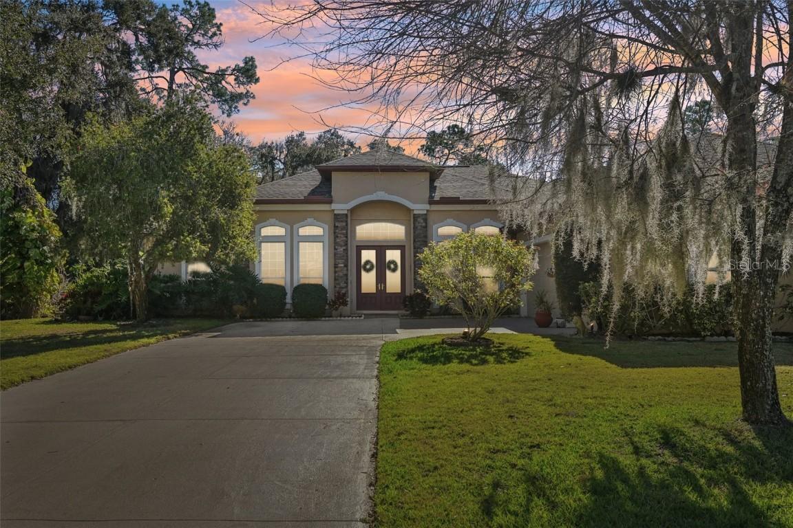 15410 17th Ave., Bradenton, FL 34212