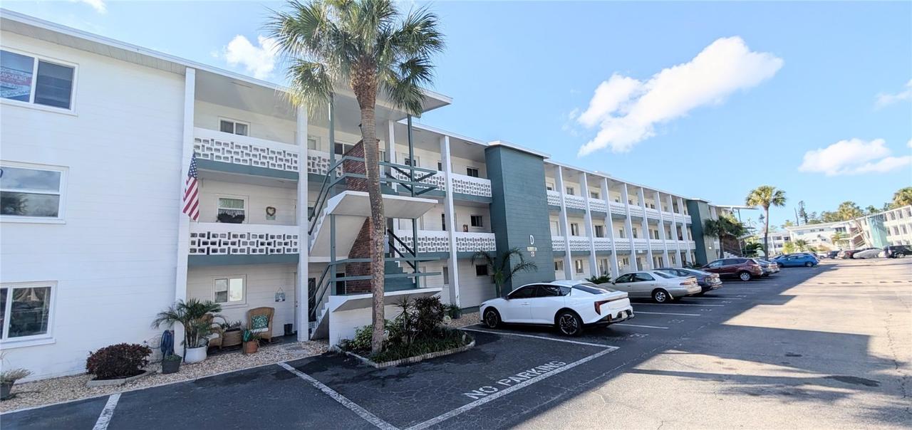 1830 Sunny Dr. #D31, Bradenton, FL 34207