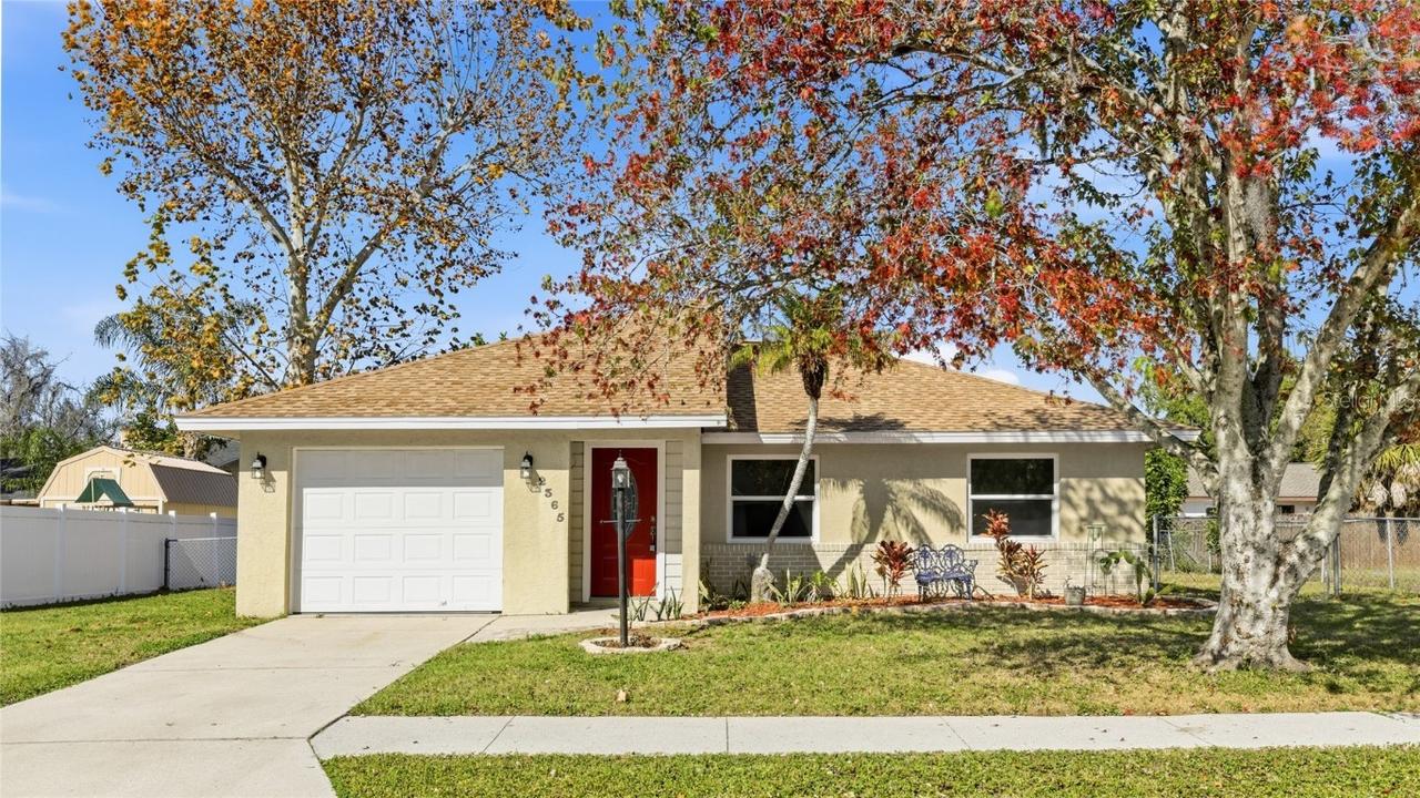 2365 Spring Oaks Cir., Sarasota, FL 34234