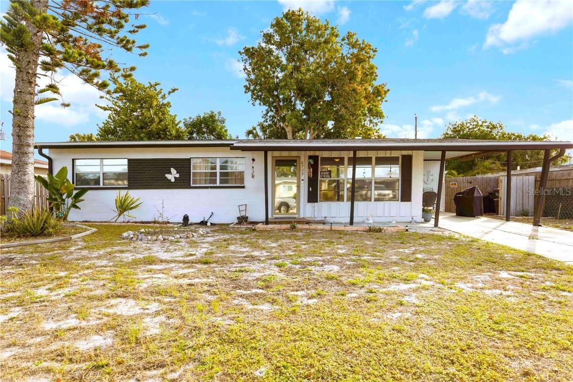 6723 Washington Pl., Bradenton, FL 34207