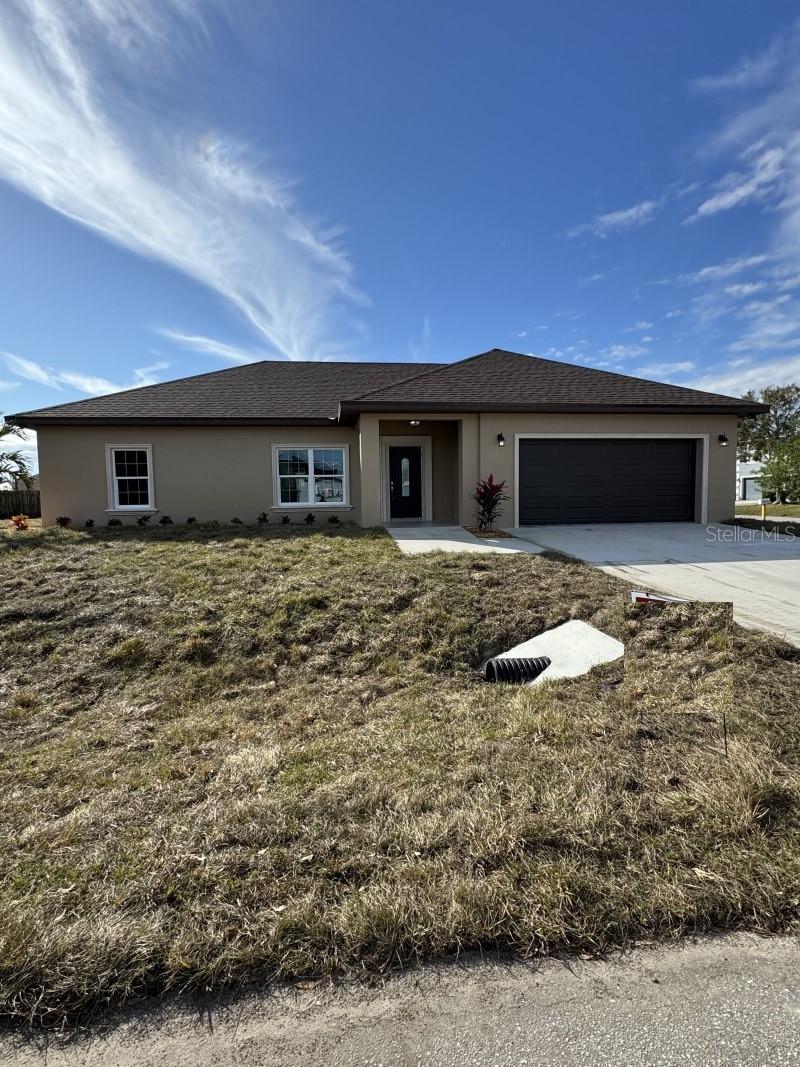 1032 SE 38th Ter., Okeechobee, FL 34974